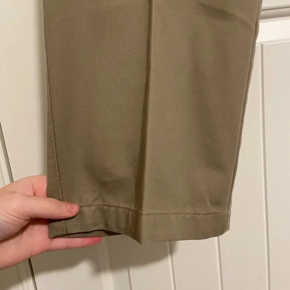 NWOT Van Heusen men’s tan khaki dress pants size 38/32 - Picture 4 of 7